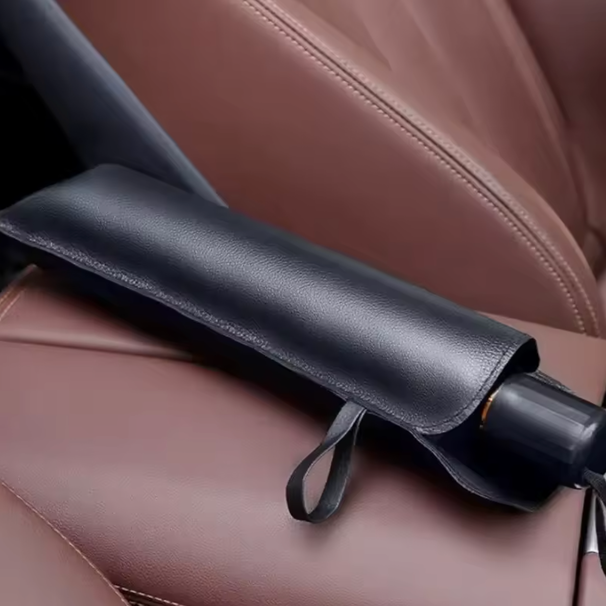 Foldable Car Windshield Umbrella – UV & Heat Blocker.     مظلة قابلة للطي لزجاج السيارة – تحجب أشعة الشمس والأشعة فوق البنفسجية